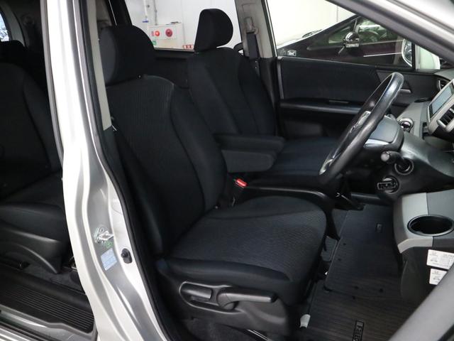 フリードハイブリッド ジャストセレクション 両側電動スライドドア 純正ナビ バックカメラ Bluetoothオーディオ フルセグTV CD・DVD ETC クルーズコントロール オートエアコン スマートキー HIDライト 記録簿・取扱説明書有(12枚目)