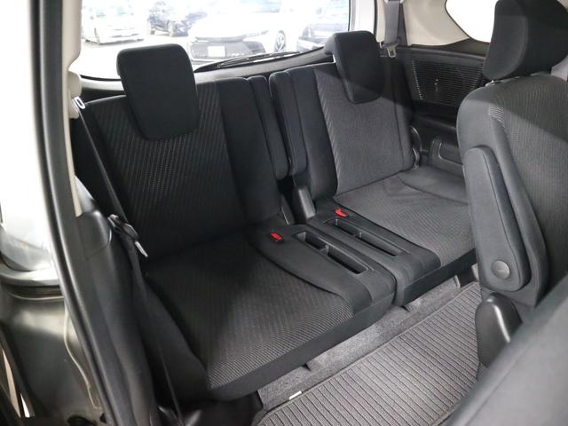 フリードハイブリッド ジャストセレクション 両側電動スライドドア 純正ナビ バックカメラ Bluetoothオーディオ フルセグTV CD・DVD ETC クルーズコントロール オートエアコン スマートキー HIDライト 記録簿・取扱説明書有(14枚目)