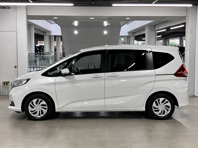フリード G・ホンダセンシング ワンオーナー 後席モニター 純正9インチナビ 両側電動スライド 衝突軽減ブレーキ アダプティブクルーズ レーンキープ ETC バックカメラ BTオーディオ フルセグ CD・DVD USB LEDライト スマートキー(10枚目)
