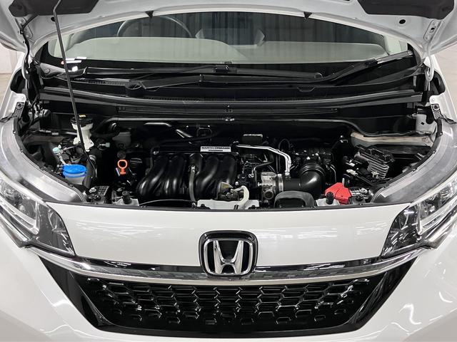 フリード G・ホンダセンシング ワンオーナー 後席モニター 純正9インチナビ 両側電動スライド 衝突軽減ブレーキ アダプティブクルーズ レーンキープ ETC バックカメラ BTオーディオ フルセグ CD・DVD USB LEDライト スマートキー(21枚目)