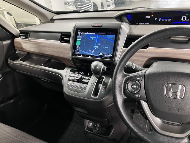 フリード G・ホンダセンシング ワンオーナー 後席モニター 純正9インチナビ 両側電動スライド 衝突軽減ブレーキ アダプティブクルーズ レーンキープ ETC バックカメラ BTオーディオ フルセグ CD・DVD USB LEDライト スマートキー(31枚目)