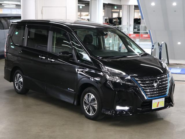 セレナ e-パワー ハイウェイスターV ワンオーナー インテリミラー アラウンドビュー 後席モニター BSW・RCTA 純正10インチナビ プロパイロット ETC2.0 ハンズフリーオートスライド ブルーレイ BTオーディオ フルセグ アダプティブLED(5枚目)