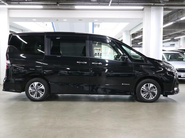 セレナ e-パワー ハイウェイスターV ワンオーナー インテリミラー アラウンドビュー 後席モニター BSW・RCTA 純正10インチナビ プロパイロット ETC2.0 ハンズフリーオートスライド ブルーレイ BTオーディオ フルセグ アダプティブLED(9枚目)