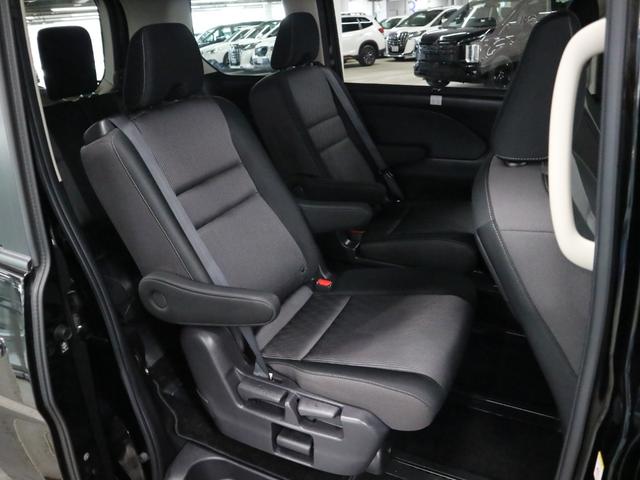 セレナ e-パワー ハイウェイスターV ワンオーナー インテリミラー アラウンドビュー 後席モニター BSW・RCTA 純正10インチナビ プロパイロット ETC2.0 ハンズフリーオートスライド ブルーレイ BTオーディオ フルセグ アダプティブLED(14枚目)