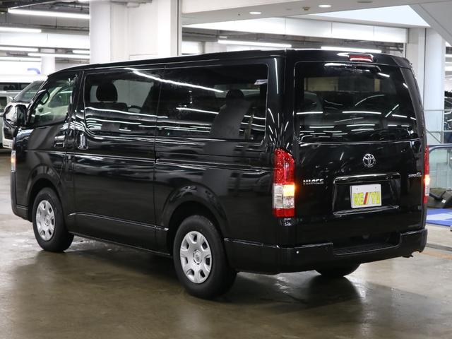 ハイエースバン スーパーGL ダークプライムII ディーゼルターボ レンタカーアップ パノラミックビュー セーフティセンス ETC 両側パワースライド ストラーダナビ CD・DVD BTオーディオ フルセグ スマートキー AC100V パーキングセンサー LEDランプ(8枚目)