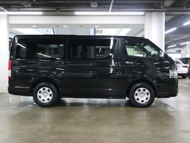 ハイエースバン スーパーGL ダークプライムII ディーゼルターボ レンタカーアップ パノラミックビュー セーフティセンス ETC 両側パワースライド ストラーダナビ CD・DVD BTオーディオ フルセグ スマートキー AC100V パーキングセンサー LEDランプ(9枚目)