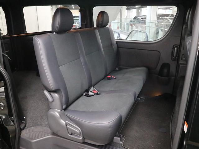 ハイエースバン スーパーGL ダークプライムII ディーゼルターボ レンタカーアップ パノラミックビュー セーフティセンス ETC 両側パワースライド ストラーダナビ CD・DVD BTオーディオ フルセグ スマートキー AC100V パーキングセンサー LEDランプ(14枚目)