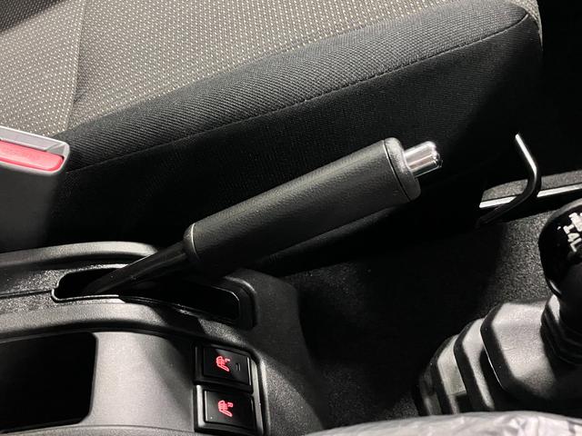 ジムニー XC 4WDターボ デュアルセンサーブレーキサポート 車線逸脱警報 リアパーキングセンサー ハイビームアシスト シートヒーター スマートキー クルコン 電格ドアミラー ウォッシャー付LEDランプ 純正16AW スペアキー(30枚目)