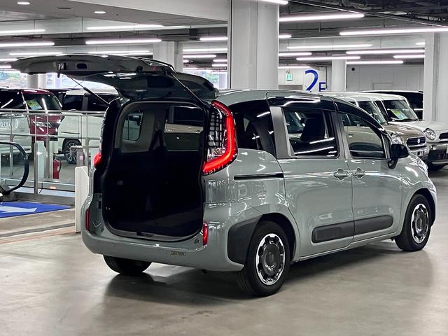 シエンタ ハイブリッドＺ　ワンオーナー　パノラミックビュー　ＢＳＭ・ＰＫＳＢ　純正１０．５インチディスプレイオーディオＰｌｕｓ＆ナビ　セーフティセンス　ＥＴＣ　両側パワースライドドア　ＢＴオーディオ　スマートキー　ＡＣ１００Ｖ　ＬＥＤランプ（25枚目）