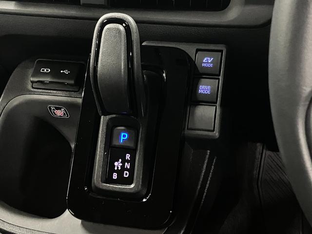 シエンタ ハイブリッドＺ　ワンオーナー　パノラミックビュー　ＢＳＭ・ＰＫＳＢ　純正１０．５インチディスプレイオーディオＰｌｕｓ＆ナビ　セーフティセンス　ＥＴＣ　両側パワースライドドア　ＢＴオーディオ　スマートキー　ＡＣ１００Ｖ　ＬＥＤランプ（34枚目）
