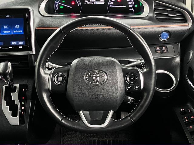 シエンタ ハイブリッドＧ　クエロ　パノラミックビューモニター　フリップダウンモニター　シート・ステアヒーター　純正９インチナビ　セーフティセンス　ＥＴＣ　両側パワースライド　ＢＴオーディオ　クルコン　クリアランスソナー　ＬＥＤランプ（11枚目）