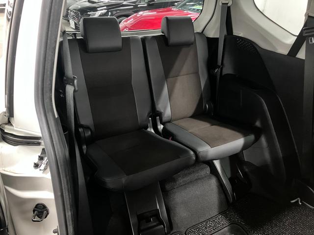 シエンタ ハイブリッドＧ　クエロ　パノラミックビューモニター　フリップダウンモニター　シート・ステアヒーター　純正９インチナビ　セーフティセンス　ＥＴＣ　両側パワースライド　ＢＴオーディオ　クルコン　クリアランスソナー　ＬＥＤランプ（15枚目）