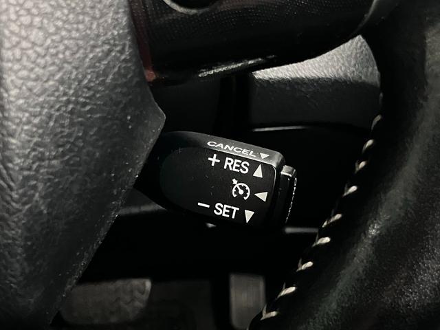 シエンタ ハイブリッドＧ　クエロ　パノラミックビューモニター　フリップダウンモニター　シート・ステアヒーター　純正９インチナビ　セーフティセンス　ＥＴＣ　両側パワースライド　ＢＴオーディオ　クルコン　クリアランスソナー　ＬＥＤランプ（41枚目）