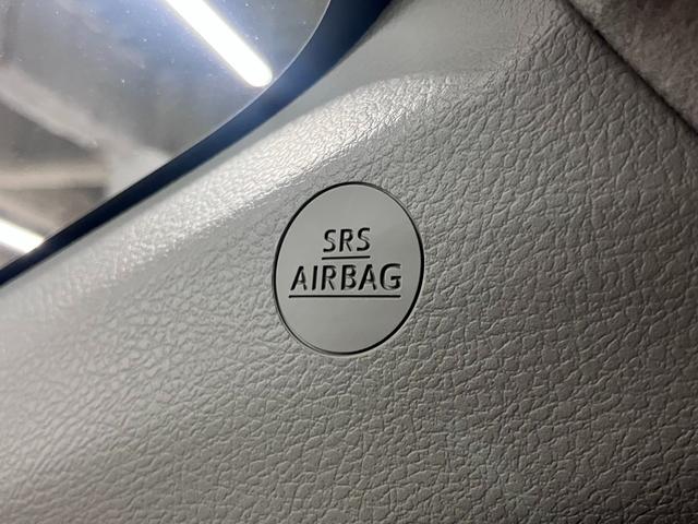 シエンタ ハイブリッドＧ　クエロ　パノラミックビューモニター　フリップダウンモニター　シート・ステアヒーター　純正９インチナビ　セーフティセンス　ＥＴＣ　両側パワースライド　ＢＴオーディオ　クルコン　クリアランスソナー　ＬＥＤランプ（49枚目）