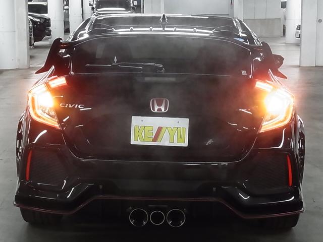 シビック タイプR 6MT ブレンボキャリパー 純正ナビ バックカメラ Bluetoothオーディオ CD ETC クルーズコントロール 専用シート 電動パーキング オートブレーキホールド LEDライト 専用軽量20インチAW(7枚目)