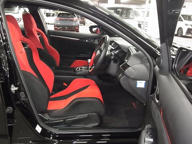 シビック タイプR 6MT ブレンボキャリパー 純正ナビ バックカメラ Bluetoothオーディオ CD ETC クルーズコントロール 専用シート 電動パーキング オートブレーキホールド LEDライト 専用軽量20インチAW(22枚目)