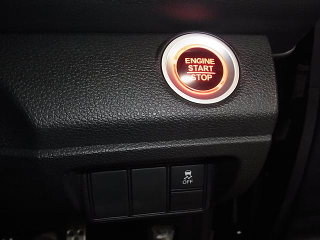 シビック タイプR 6MT ブレンボキャリパー 純正ナビ バックカメラ Bluetoothオーディオ CD ETC クルーズコントロール 専用シート 電動パーキング オートブレーキホールド LEDライト 専用軽量20インチAW(44枚目)