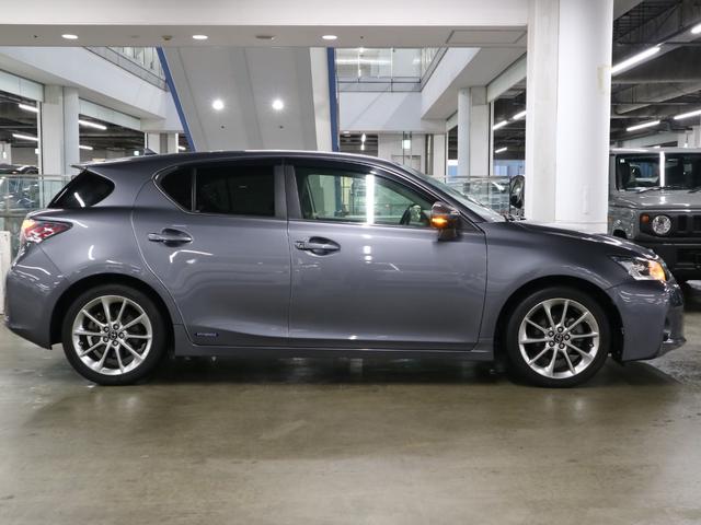 CT CT200h クリエイティブ テキスタイルインテリア メモリー付レザーシート シートヒーター ETC 純正ナビ バックカメラ CD・DVD BTオーディオ フルセグTV USB クルーズコントロール パドルシフト クリアランスソナー ウォッシャー付LED(9枚目)