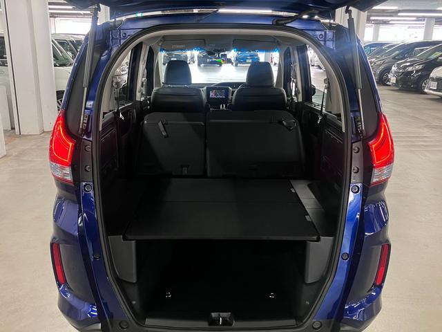 フリード+ハイブリッド ハイブリッドEX 寒冷地仕様 衝突軽減ブレーキ 車線逸脱警報 アダプティブクルーズ ETC シートヒーター 両側パワースライド 純正ナビ バックカメラ BTオーディオ フルセグ スマートキー LEDランプ 純正15AW(25枚目)