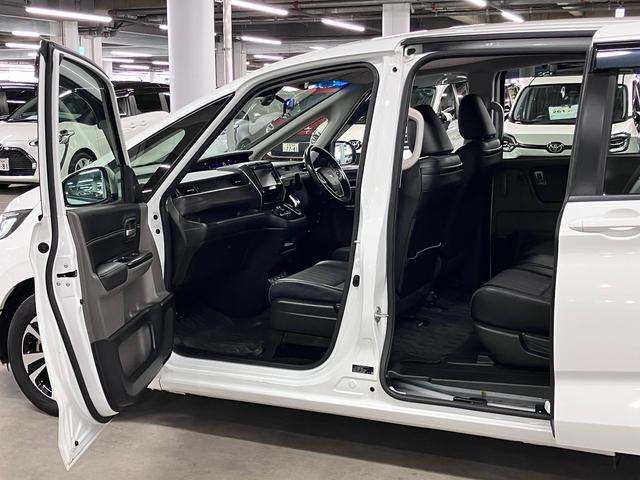 フリード+ハイブリッド ハイブリッドEX 寒冷地仕様 衝突軽減ブレーキ 車線逸脱警報 アダプティブクルーズ ETC 両側パワースライド シートヒーター 純正ナビ バックカメラ BTオーディオ フルセグTV USB端子 スマートキー LEDランプ 15AW(22枚目)