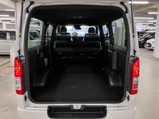 TOYOTA HIACE VAN LONG SUPER GL DARK PRIME S