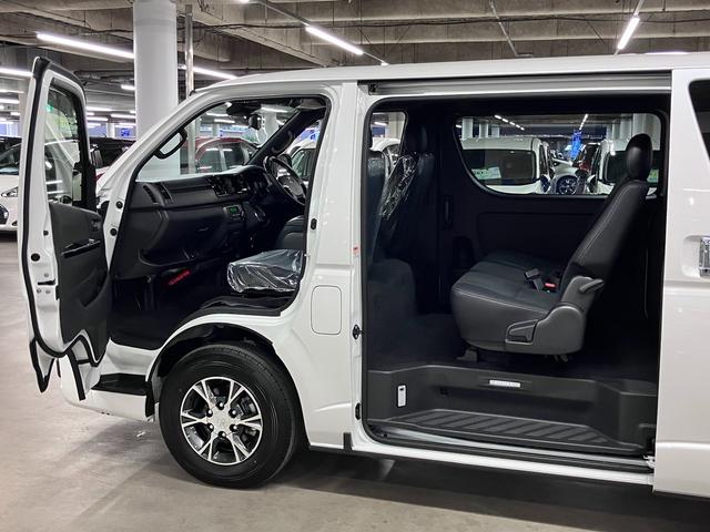 TOYOTA HIACE VAN LONG SUPER GL DARK PRIME S