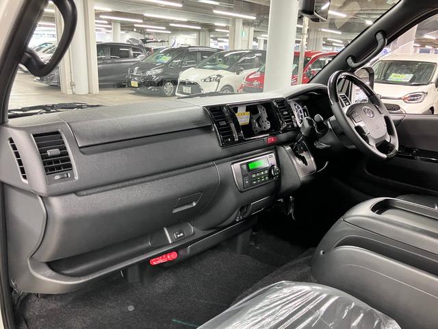 TOYOTA HIACE VAN LONG SUPER GL DARK PRIME S