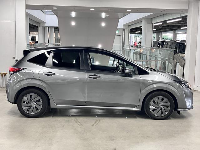 ノート e-POWER S 衝突軽減ブレーキ 車線逸脱警報 クリアランスソナー 純正ナビ ETC Bluetoothオーディオ フルセグTV CD再生 USB端子 オートブレーキホールド インテリキー スペアキー・取説・記録簿有(9枚目)
