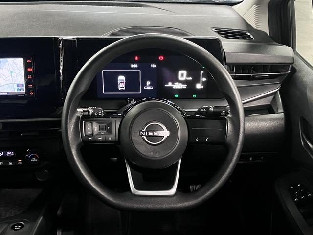 ノート e-POWER S 衝突軽減ブレーキ 車線逸脱警報 クリアランスソナー 純正ナビ ETC Bluetoothオーディオ フルセグTV CD再生 USB端子 オートブレーキホールド インテリキー スペアキー・取説・記録簿有(11枚目)
