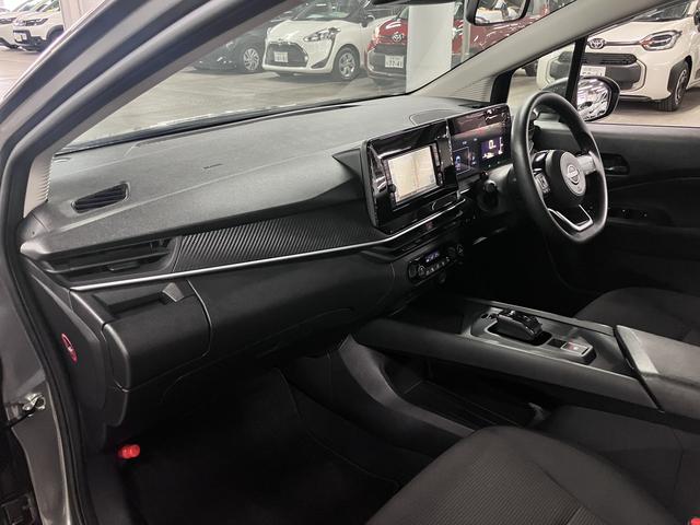 ノート e-POWER S 衝突軽減ブレーキ 車線逸脱警報 クリアランスソナー 純正ナビ ETC Bluetoothオーディオ フルセグTV CD再生 USB端子 オートブレーキホールド インテリキー スペアキー・取説・記録簿有(23枚目)