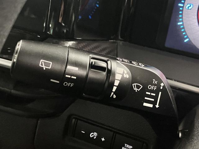 ノート e-POWER S 衝突軽減ブレーキ 車線逸脱警報 クリアランスソナー 純正ナビ ETC Bluetoothオーディオ フルセグTV CD再生 USB端子 オートブレーキホールド インテリキー スペアキー・取説・記録簿有(39枚目)