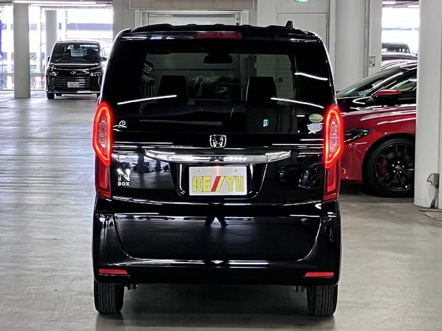 N-BOX Gホンダセンシング 衝突軽減ブレーキ 車線逸脱警報 アダプティブクルーズ ETC 両側スライドドア ケンウッドナビ バックカメラ CD・DVD BTオーディオ フルセグTV 革調シートカバー スマートキー LEDランプ(7枚目)