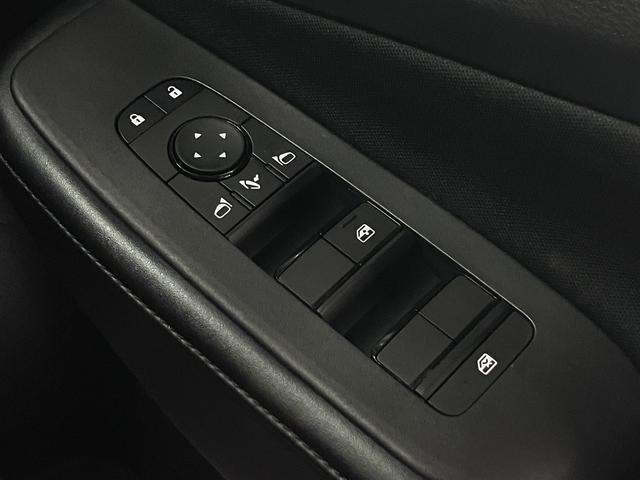 ノート e-POWER X 寒冷地仕様 ホットプラス&クリアビューパック NC9インチナビ アラウンドビュー インテリミラー プロパイロット BSW・RCTA ワイヤレス充電 ETC2.0 シート&ステアヒーター アダプティブLEDライト(42枚目)