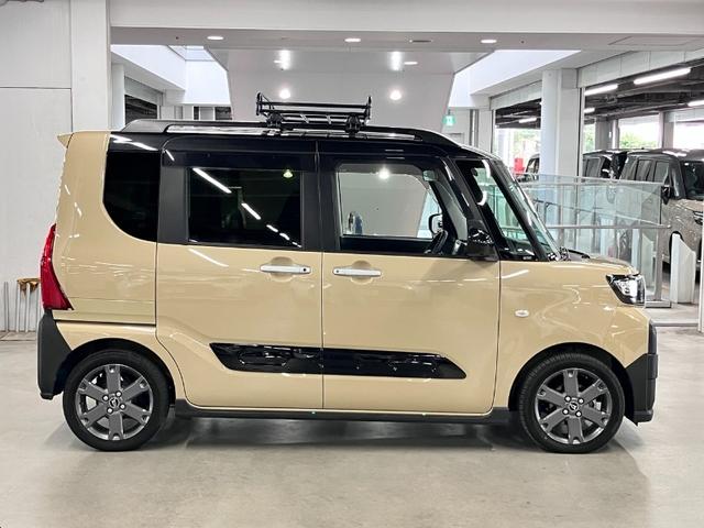 タント ファンクロスターボ ワンオーナー スマートクルーズパック ルーフキャリア パノラマモニター スマートアシスト ETC 両側パワースライド シートヒーター ストラーダナビ BTオーディオ フルセグTV USB スマートキー LEDランプ(8枚目)