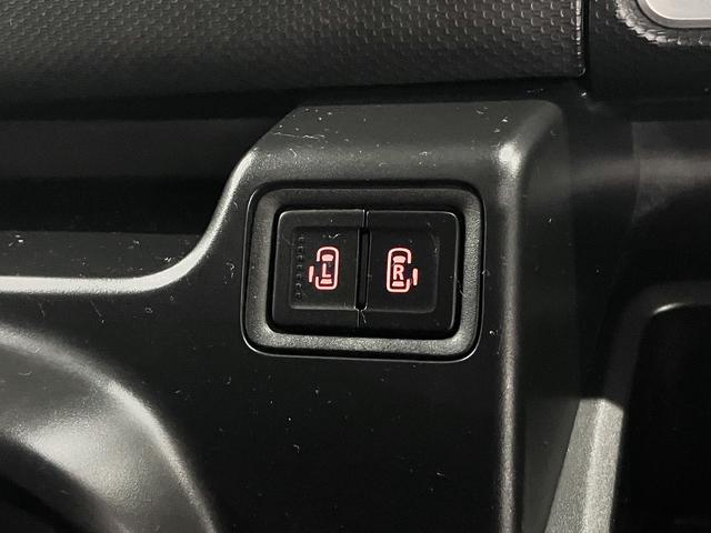 デリカD:2 ハイブリッドSZ ナビパッケージ 純正フルエアロ 衝突軽減ブレーキ 車線逸脱警報 全方位モニター付メモリーナビ シートヒーター 両側電動スライド BTオーディオ フルセグTV ETC クルコン 後席テーブル&サンシェード スマートキー HIDライト(19枚目)