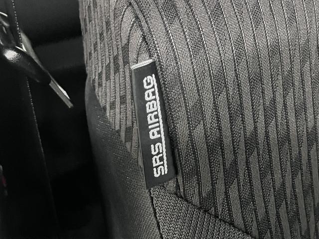 デリカD:2 ハイブリッドSZ ナビパッケージ 純正フルエアロ 衝突軽減ブレーキ 車線逸脱警報 全方位モニター付メモリーナビ シートヒーター 両側電動スライド BTオーディオ フルセグTV ETC クルコン 後席テーブル&サンシェード スマートキー HIDライト(50枚目)