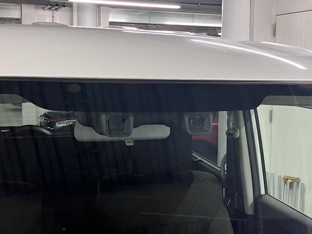 デリカD:2 ハイブリッドSZ ナビパッケージ 純正フルエアロ 衝突軽減ブレーキ 車線逸脱警報 全方位モニター付メモリーナビ シートヒーター 両側電動スライド BTオーディオ フルセグTV ETC クルコン 後席テーブル&サンシェード スマートキー HIDライト(51枚目)