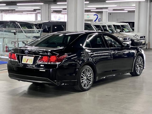 クラウンハイブリッド アスリートS アドバンスト&レザーシート&ドラサポパッケージ ムーンルーフ 衝突軽減ブレーキ レーダークルーズ ソナー 本革電動シート シートベンチレーション ステアヒーター 純正8型ナビ バックカメラ BTオーディオ フルセグ CDDVD ETC OP18AW(3枚目)