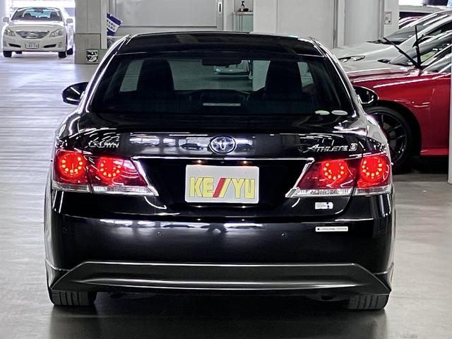 クラウンハイブリッド アスリートS アドバンスト&レザーシート&ドラサポパッケージ ムーンルーフ 衝突軽減ブレーキ レーダークルーズ ソナー 本革電動シート シートベンチレーション ステアヒーター 純正8型ナビ バックカメラ BTオーディオ フルセグ CDDVD ETC OP18AW(7枚目)