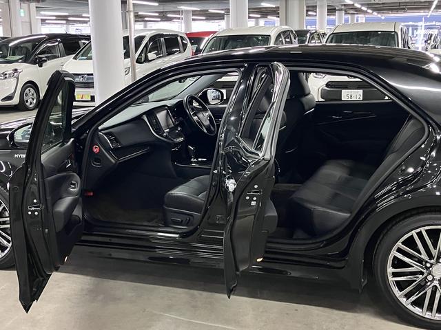 クラウンハイブリッド アスリートS アドバンスト&レザーシート&ドラサポパッケージ ムーンルーフ 衝突軽減ブレーキ レーダークルーズ ソナー 本革電動シート シートベンチレーション ステアヒーター 純正8型ナビ バックカメラ BTオーディオ フルセグ CDDVD ETC OP18AW(22枚目)