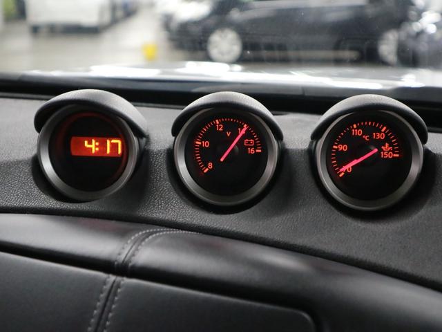 フェアレディZ バージョンS 6速マニュアル ストラーダナビ バックカメラ CD・DVD再生 Bluetoothオーディオ フルセグTV ETC インテリキー オートエアコン 電動格納ドアミラー HIDランプ 純正19AW&キャリパー スペアキー(19枚目)