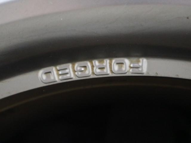 フェアレディZ バージョンS 6速マニュアル ストラーダナビ バックカメラ CD・DVD再生 Bluetoothオーディオ フルセグTV ETC インテリキー オートエアコン 電動格納ドアミラー HIDランプ 純正19AW&キャリパー スペアキー(40枚目)