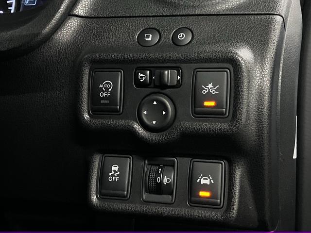 ノート Ｘ　ＤＩＧ－Ｓ　エマージェンシーブレーキパッケージ　エマージェンシーブレーキ　車線逸脱警報　純正ナビ　バックカメラ　ＣＤ・ＤＶＤ　Ｂｌｕｅｔｏｏｔｈオーディオ　フルセグ　ＥＴＣ　インテリキー　電動格納ドアミラー　オートエアコン　ヘッドライトレベライザー（18枚目）