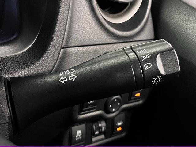 ノート Ｘ　ＤＩＧ－Ｓ　エマージェンシーブレーキパッケージ　エマージェンシーブレーキ　車線逸脱警報　純正ナビ　バックカメラ　ＣＤ・ＤＶＤ　Ｂｌｕｅｔｏｏｔｈオーディオ　フルセグ　ＥＴＣ　インテリキー　電動格納ドアミラー　オートエアコン　ヘッドライトレベライザー（33枚目）
