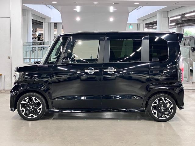 N-BOXカスタム G・Lターボホンダセンシング 衝突軽減ブレーキ 車線逸脱警報 アダプティブクルーズ パドルシフト ETC 純正8インチナビ 両側パワースライド バックカメラ BTオーディオ フルセグ スマートキー オートリトラミラー LEDランプ(10枚目)