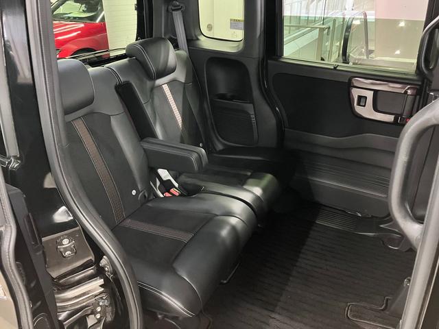 N-BOXカスタム G・Lターボホンダセンシング 衝突軽減ブレーキ 車線逸脱警報 アダプティブクルーズ パドルシフト ETC 純正8インチナビ 両側パワースライド バックカメラ BTオーディオ フルセグ スマートキー オートリトラミラー LEDランプ(14枚目)