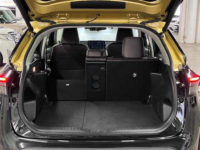 ヤリスクロス ハイブリッドZ ワンオーナー BSM・PKSB シートヒーター 純正8型ディスプレイオーディオ セーフティセンス ETC パワーバックドア バックカメラ BTオーディオ フルセグ USB スマートキー パワーシート LEDランプ(24枚目)