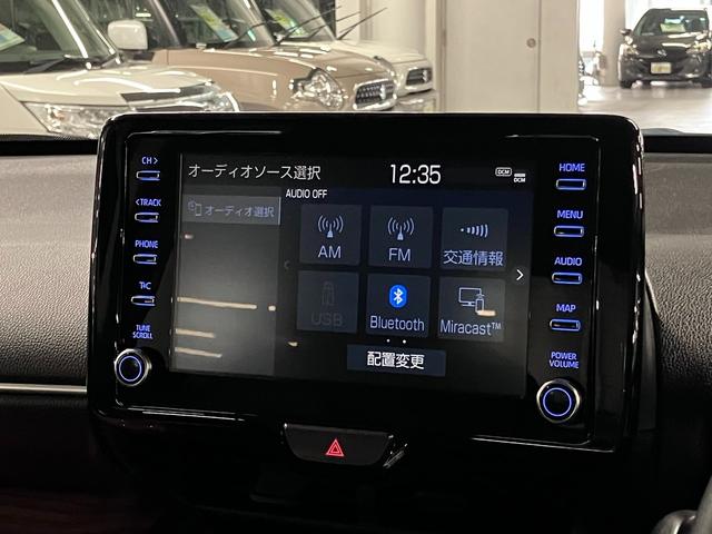 ヤリスクロス ハイブリッドZ ワンオーナー BSM・PKSB シートヒーター 純正8型ディスプレイオーディオ セーフティセンス ETC パワーバックドア バックカメラ BTオーディオ フルセグ USB スマートキー パワーシート LEDランプ(28枚目)
