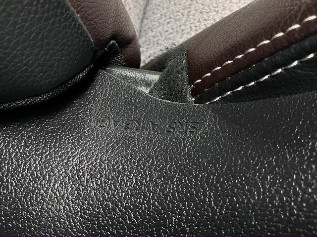 ヤリスクロス ハイブリッドZ ワンオーナー BSM・PKSB シートヒーター 純正8型ディスプレイオーディオ セーフティセンス ETC パワーバックドア バックカメラ BTオーディオ フルセグ USB スマートキー パワーシート LEDランプ(42枚目)