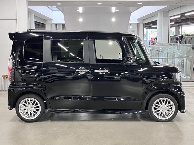 N-BOXカスタム Lターボ ホンダセンシング 純正9インチナビ シートヒーター 両側電動スライドドア バックカメラ BTオーディオ フルセグTV CD・DVD ETC パドルシフト ソナー 後席テーブル&サンシェード LEDライト 純正15AW(9枚目)